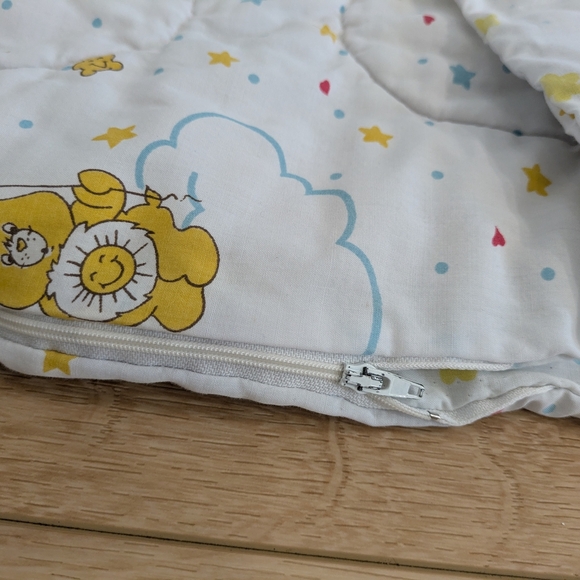 Vintage Carebears Toddler Sleeping Bag - Picture 4 of 7